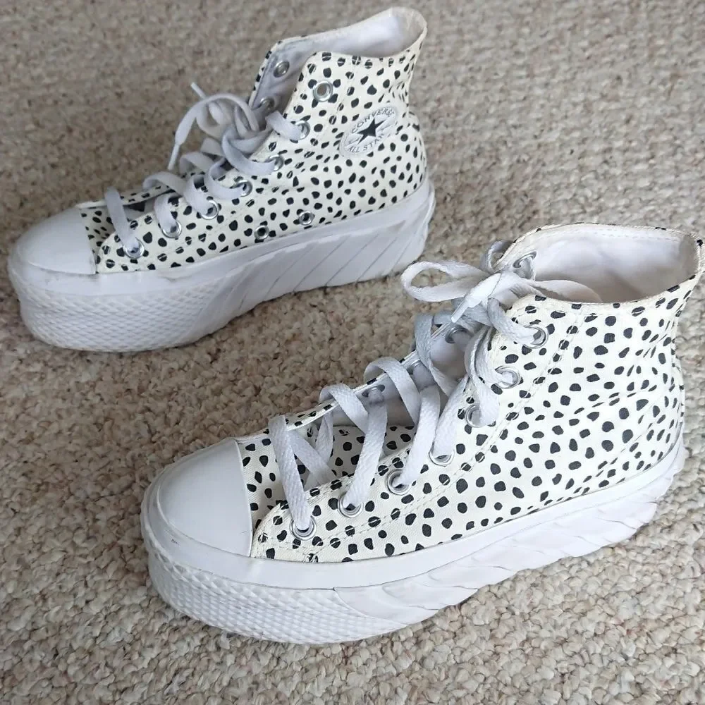 Converse Chuck Taylor All Star Lift 2X Platform Welcome to the Wild size 6